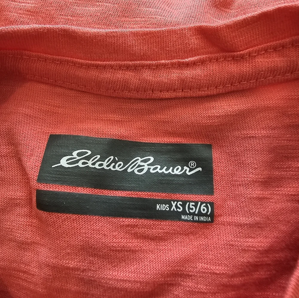 xs 5/6 Eddie Bauer orange red tshirt cuffed sleeves chest pocket embroidered sun